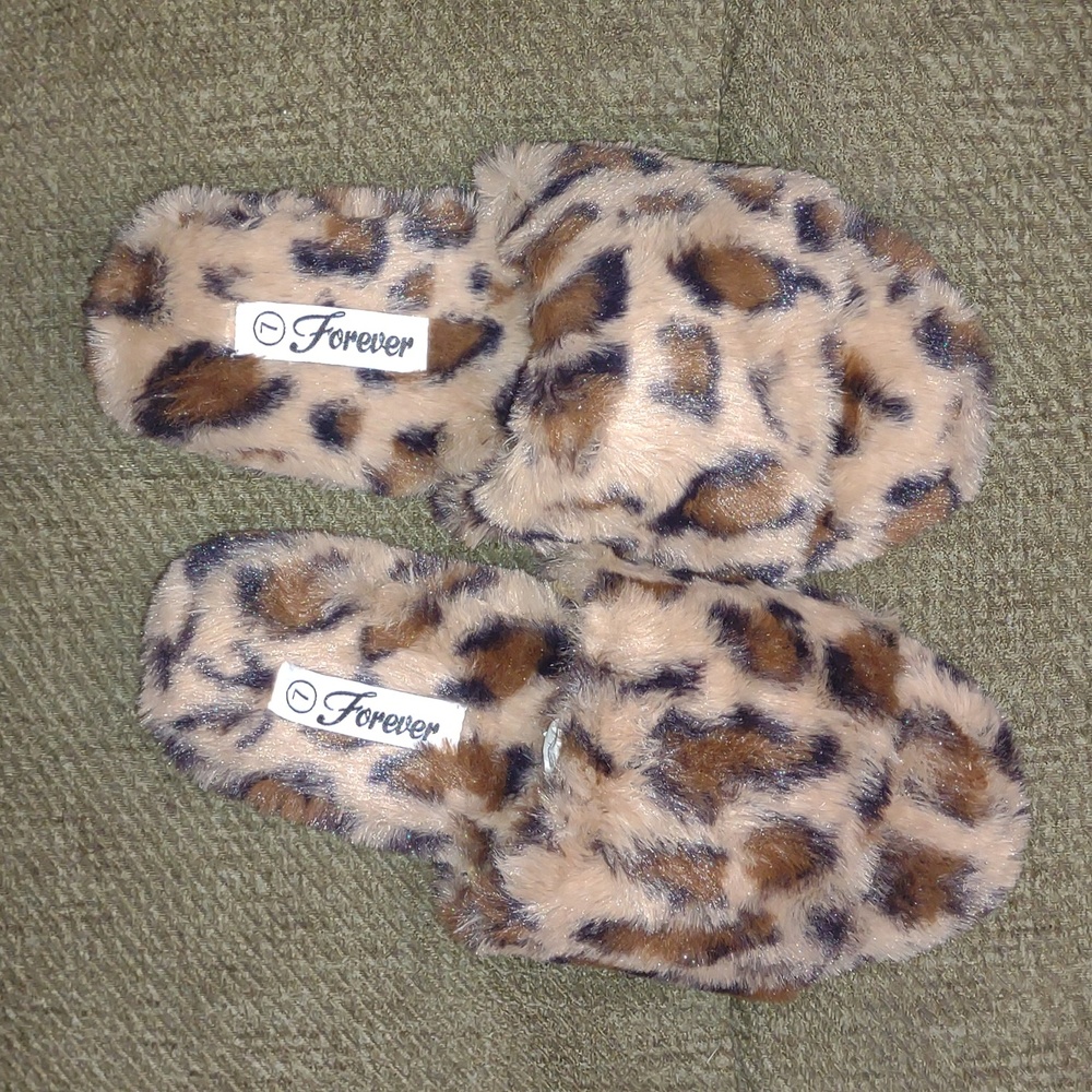 FOREVER LINK👣 Leofur Slippers footwear - Picture 11 of 16